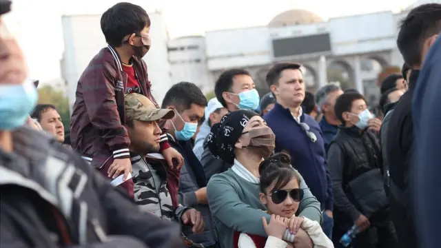 Митинг в Бишкеке после выборов