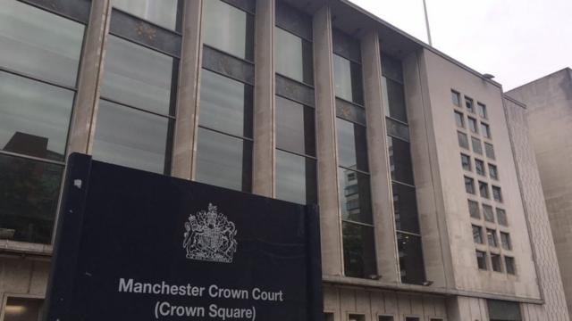 Здание суда в Манчестере