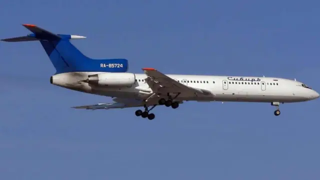 Wabunifu wa Muungano wa Usoviet waliwezesha ndege ya Tu-154 iliyobadilishwa na kutumia mafuta ya hidrojeni katika miaka ya 1980.