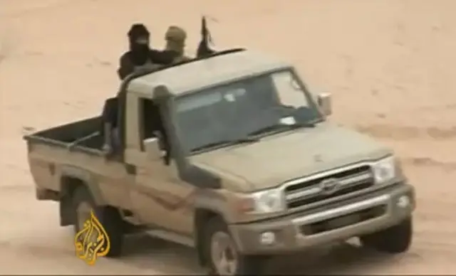 Miembros de al Qaeda en el note de Mali. (Foto: Al Jazeera)