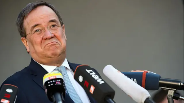 Армин Лашет