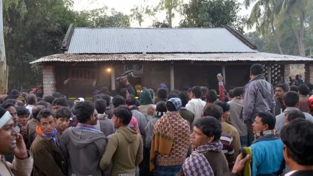 রাজশাহীর এক গ্রামে এর আগে আহমদিয়া সম্প্রদায়ের ওপর হামলা হয়েছিল