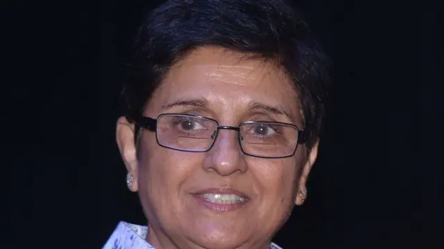 माजी IPS अधिकारी किरण बेदी.