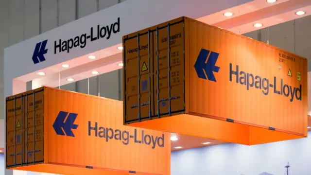 হলদিয়া বন্দরে এখনও বড় জাহাজ চালায় হ্যাপাগ লয়েডের মতো আন্তর্জাতিক শিপিং লাইন