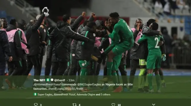 Aworan awọn agbábọ̀ọ̀lù Ile Naijiria.