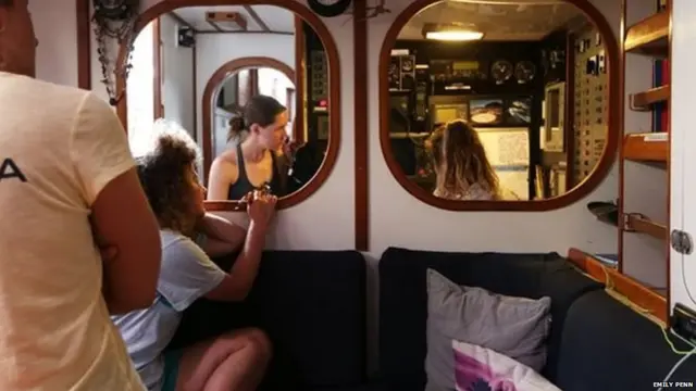 महिला खलाशी