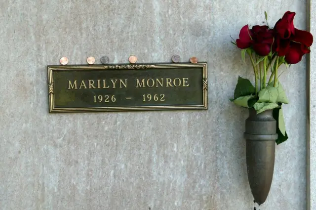 Склеп с прахом Мэрилин Монро