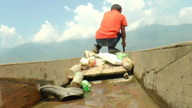 बिलाल अहमद डार, वुलर झील, कश्मीर