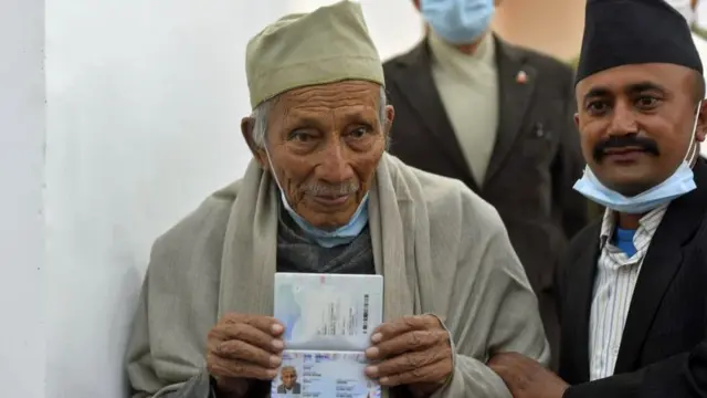 सत्यमोहन जोशी