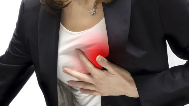 De nombreuses études de grande envergure ont examiné le lien entre l'alcool et les maladies cardiaques, avec des résultats très différents.