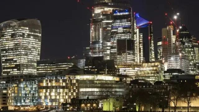 ناطحات سحاب في لندن