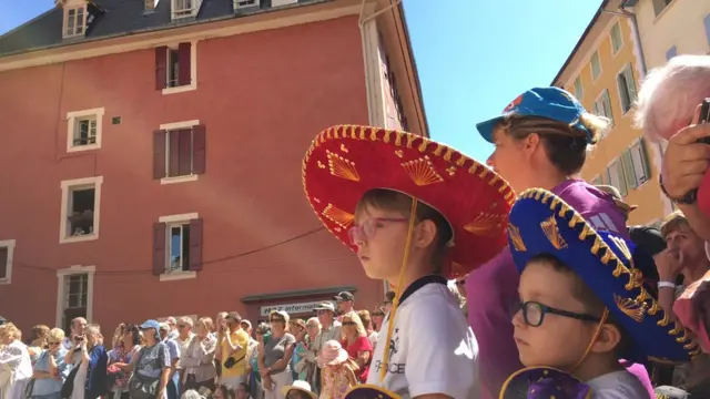 Asistentes a las Fiestas Latino- Mexicanas en Barcelonnette