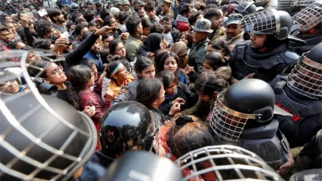 छात्रों का प्रदर्शन