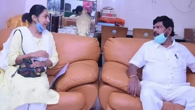 क्रांती रेडकर आणि रामदास आठवले