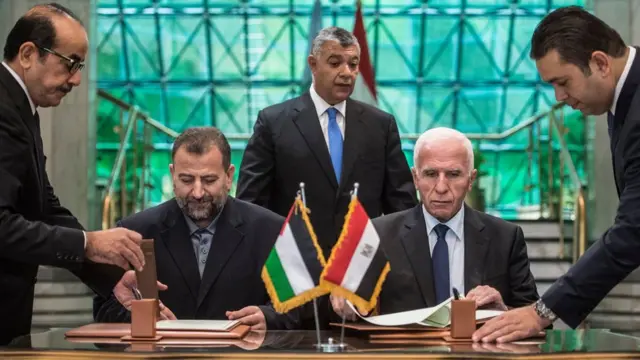 امضای توافقنامه