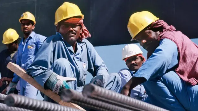 இந்திய பொருளாதாரத்தின் எதிர்மறை வளர்ச்சி உங்களை எப்படி பாதிக்கும்?