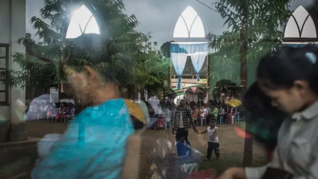 မြစ်ကြီးနား