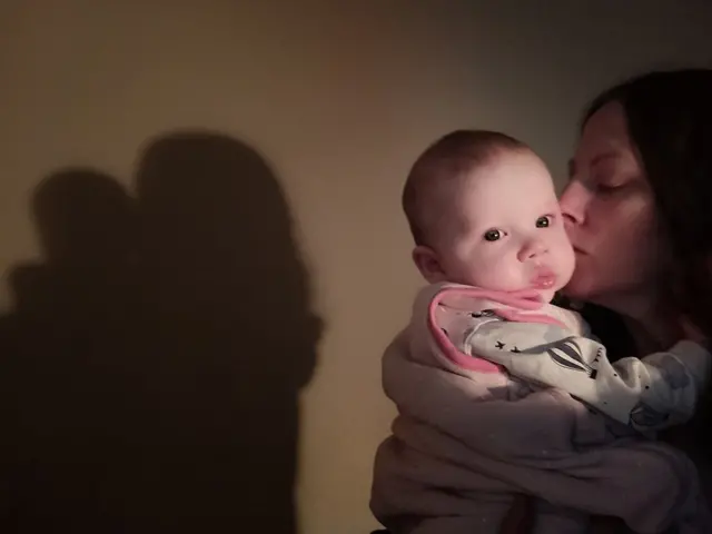 मां और बच्चा