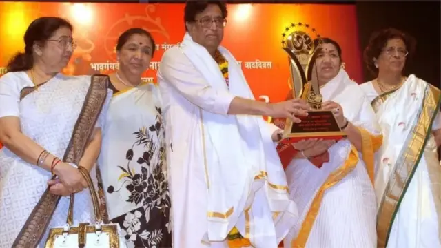 लता मंगेशकर