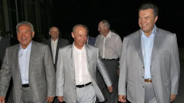 Назарбаєв, Путін та Лукашенко та Янукович