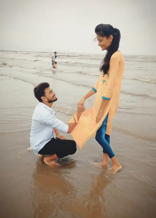 अविनाश - कीर्ती