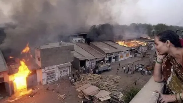 गुजरात दंगल