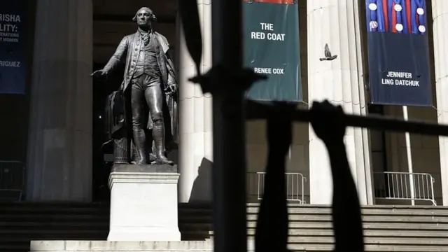 جارج واشنگٹن نے کبھی بھی چیری کے درخت کو نہیں کاٹا۔