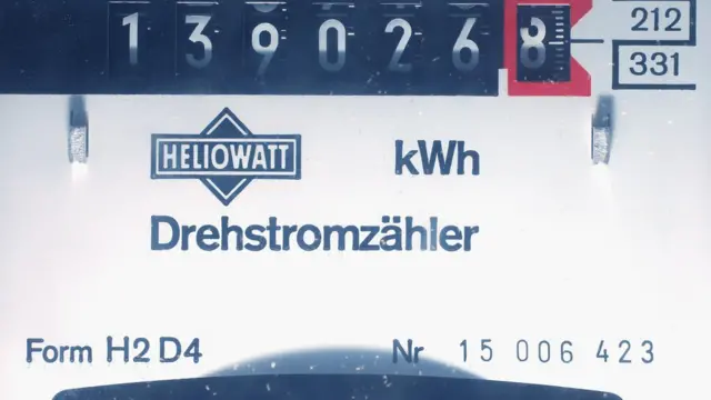 Almanya'da bir elektrik saati