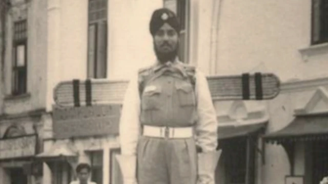 सिंगापुर में एक सिख पुलिसकर्मी (1900 के आसपास)