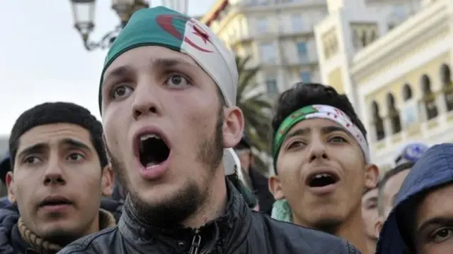 Les supporters algériens ont été déçus par les performances de l'équipe nationale durant ces dernières années.