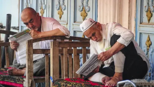 مسلمان من الإيغور