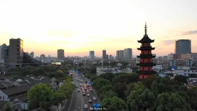 Runze Yu