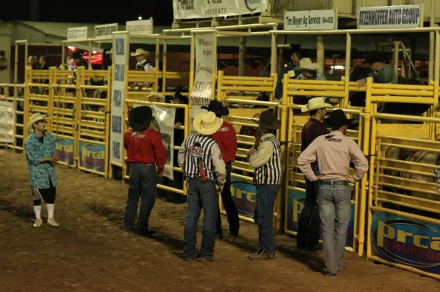 أشخاص من رعاة البقر