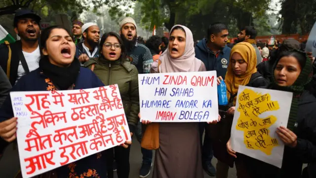 जगह- जंतर मंतर: बोल कि लब आज़ाद हैं तेरे....