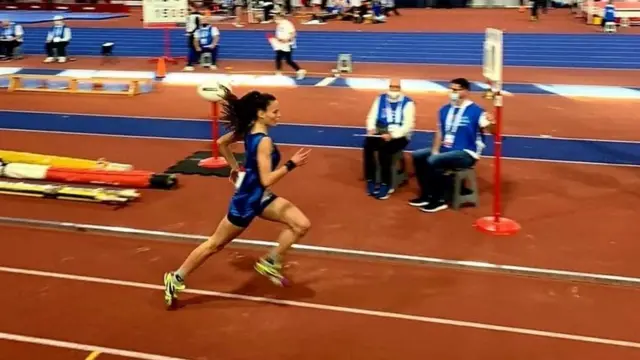 Kosovska takmičarka