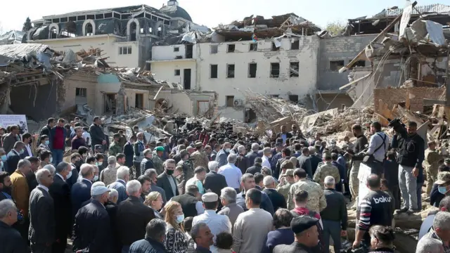 Гянджа, разрушения от ракетного удара 11 октября