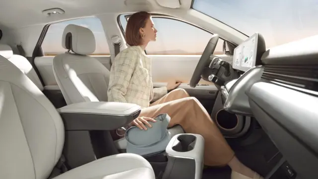 اتاق هیوندای با الهام از اتاق نشیمن خانه طراحی شده است