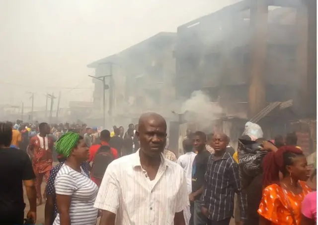 Ọkụ gbara n'Onịcha