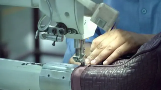 मेन्यूफेक्चरिंग बिज़नेस