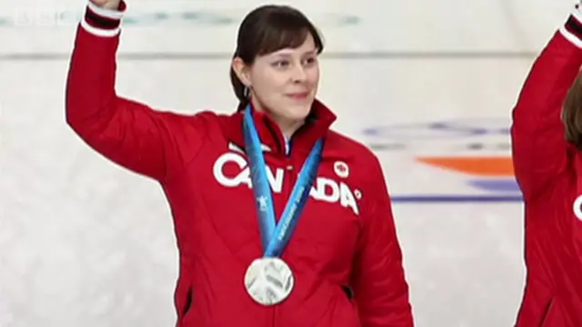 கர்லர் வீராங்கனை கிறிஸ்டி மூர்