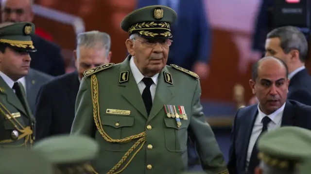 قايد صالح