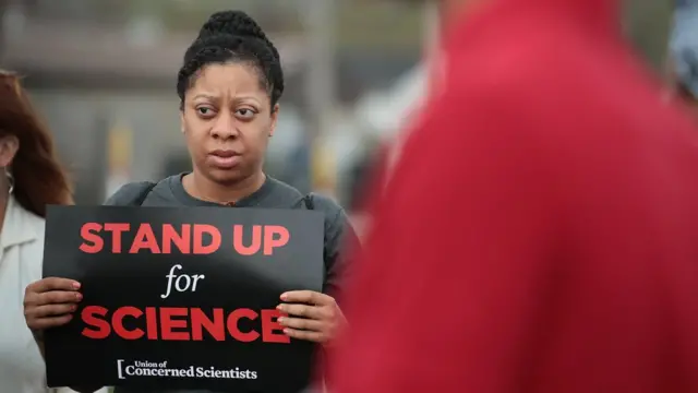 Marcha de apoyo a la ciencia en Chicago