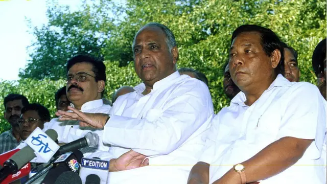 शरद पवारांचा राष्ट्रवादी काँग्रेस केरळमध्ये का प्रयत्न करतोय?