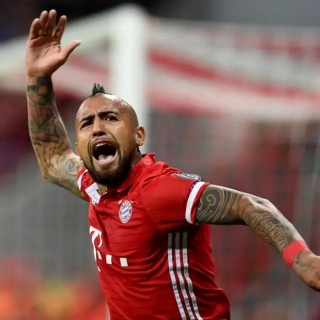 Vidal con la camiseta del Bayern Múnich