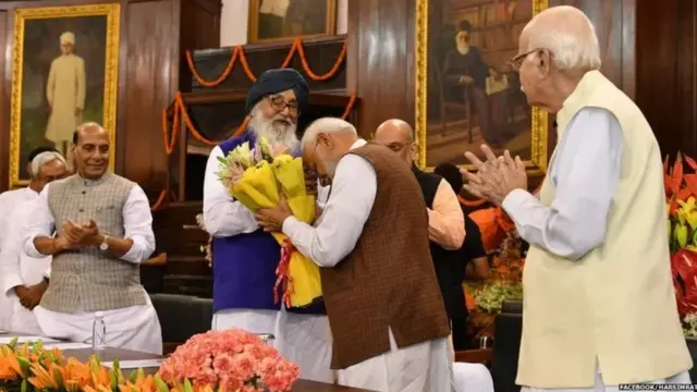 ਅਕਾਲੀ ਦਲ ਲਈ ਇਹ ਫ਼ੈਸਲਾ ਸੌਖਾ ਨਹੀਂ ਰਿਹਾ, ਐੱਨਡੀਏ ਦੇ ਧੜੇ ਵਜੋਂ ਪਹਿਲਾਂ ਅਕਾਲੀ ਦਲ ਖੇਤੀ ਬਿਲਾਂ ਦੇ ਹੱਕ ਵਿੱਚ ਬੋਲਦਾ ਰਿਹਾ