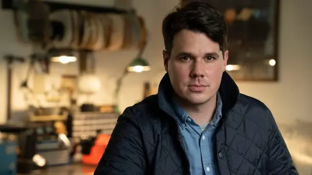 โคล ไรซ์ นักออกแบบโลโก้แรกของอินสตาแกรม