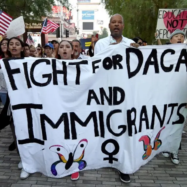 Manifestación en favor de mantener el Acta de los Soñadores