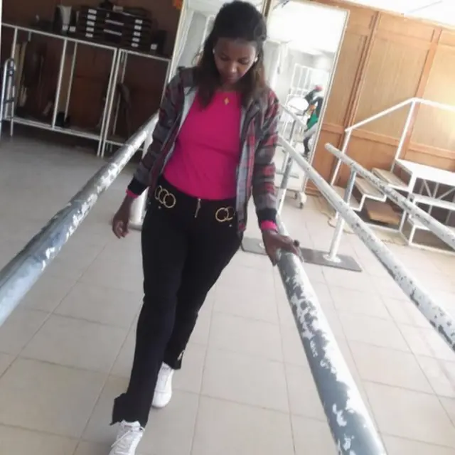 "ኣብ መንገዲ ከመይ ክኸይድ ከምዘለኒ ንልዕሊ ሓደ ወርሒ ተማሂረ"