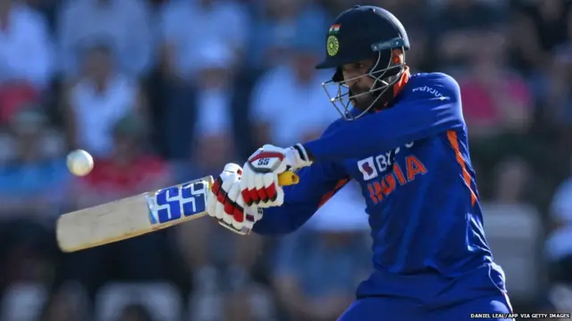 क्रिकेटर दीपक हुड्डा