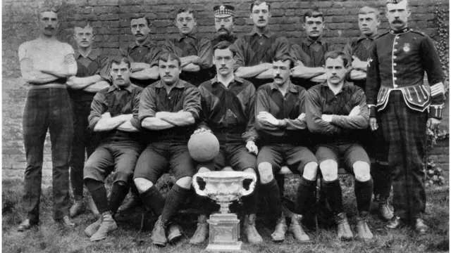 Футбольная команда Королевского полка Шотландии